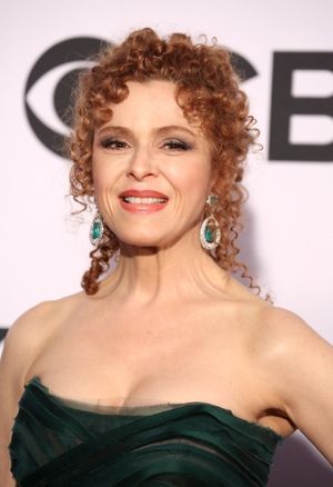 Bernadette Peters   Photo