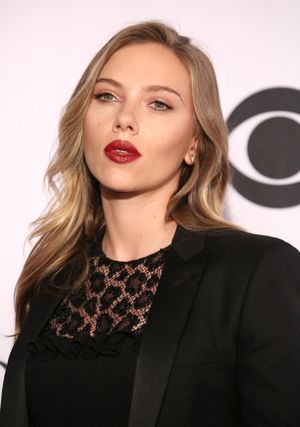 Scarlett Johansson  Photo