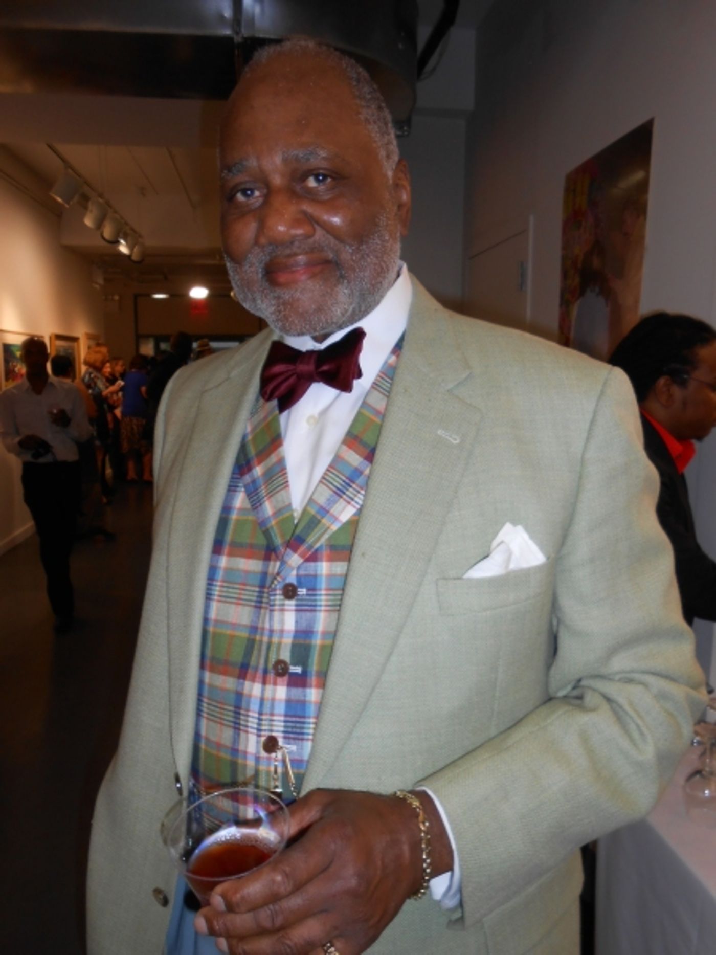 Photo Flash: LeRoy Neiman Art Center's ART SPLASH 2013: LARGER THAN LIFE  Image
