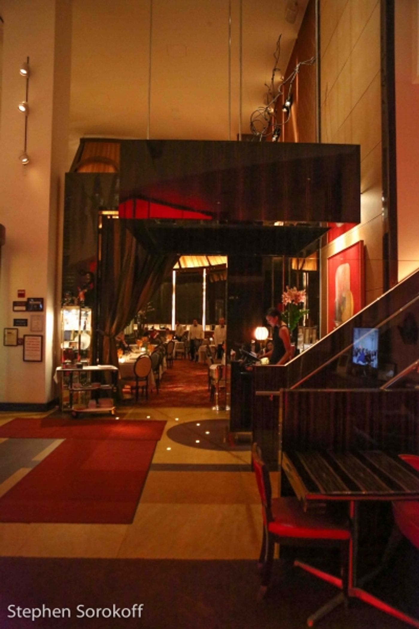 Photo Coverage: Danny Bacher Visits MUSICAL MONDAYS at Le Cirque Cafe Image