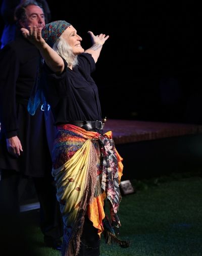 Eric Idle, Glenn Close  Photo