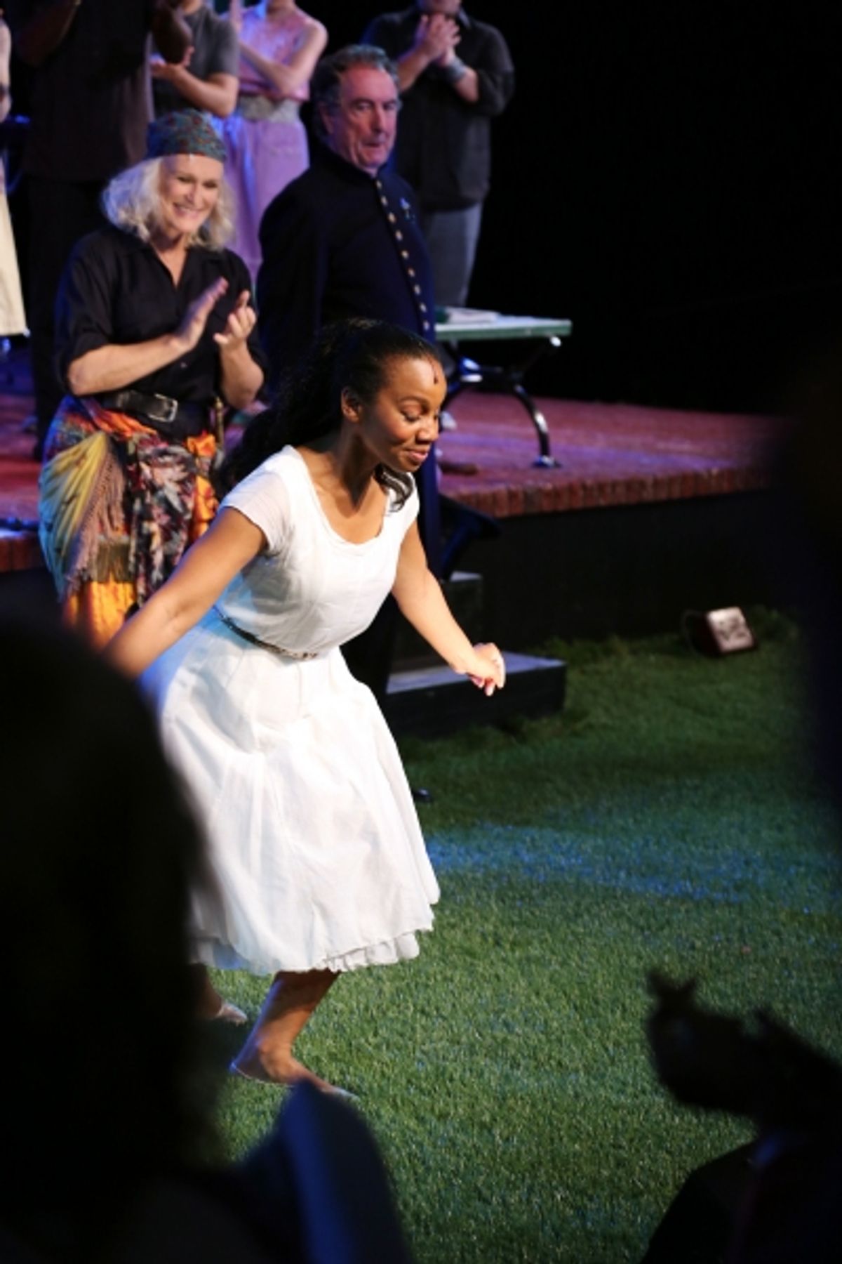  Anika Noni Rose , Glenn Close, Eric Idle & Cast at 