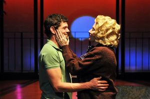 Sean Galuszka and Becky Saunders @ BroadwayWorld Sean Galuszka and Becky Saunders Photo