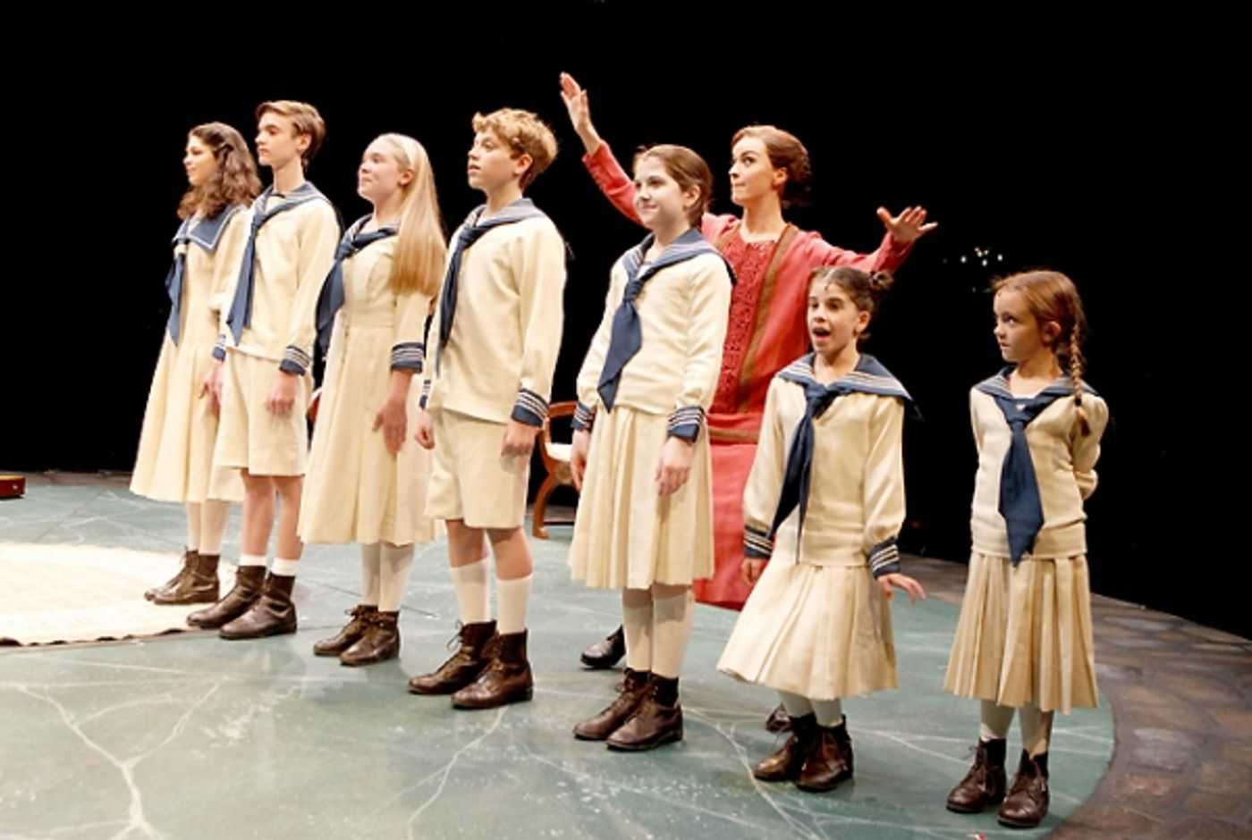 Photo Flash: First Look at Lisa O'Hare, David Andrew Macdonald and More in NSMT's THE SOUND OF MUSIC  Image