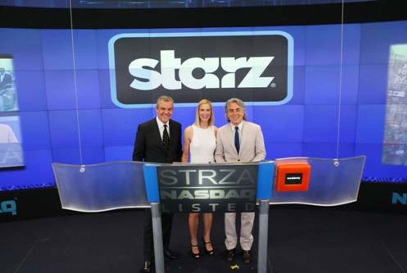 Photo Flash: Starz Brings Miami Beach to Times Square with MAGIC CITY Event  Image