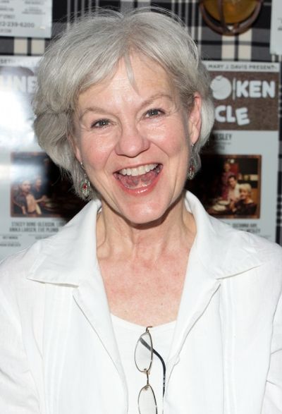 Suzanna Hay Photo