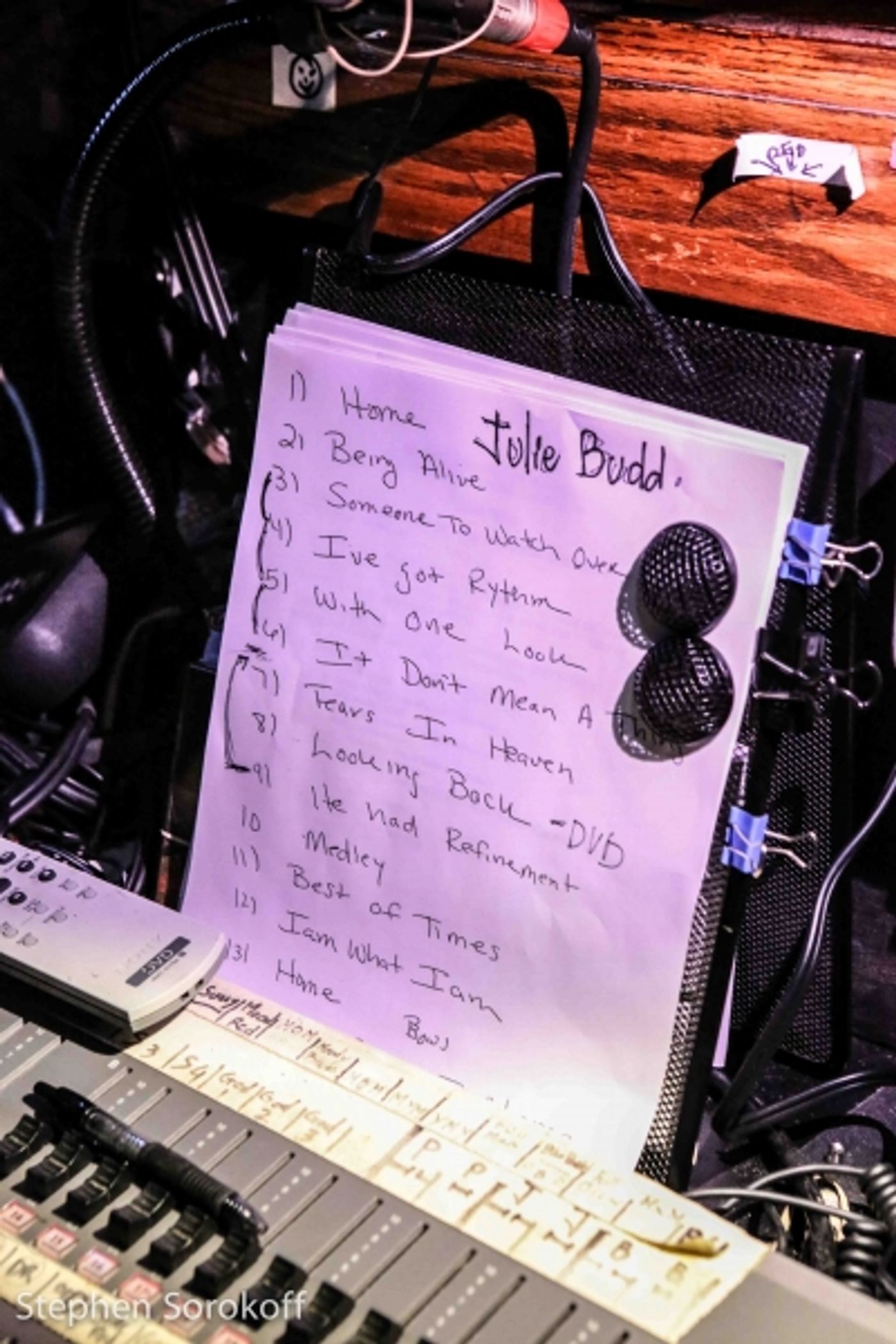 Photo Coverage: Julie Budd Brings SHOW-STOPPER to Metropolitan Room Image