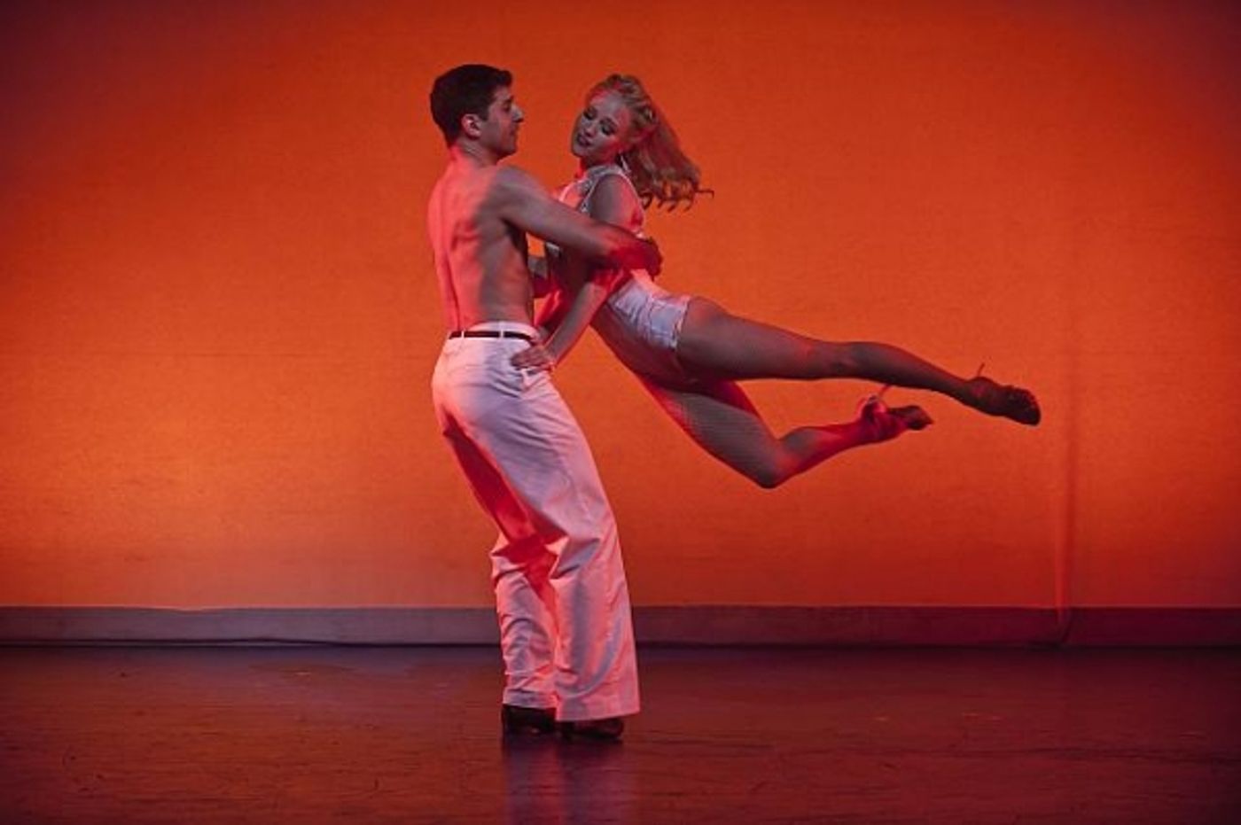 Photo Flash: First Look at Jay Armstrong Johnson, Alysha Umphress and More in Barrington Stage's ON THE TOWN  Image