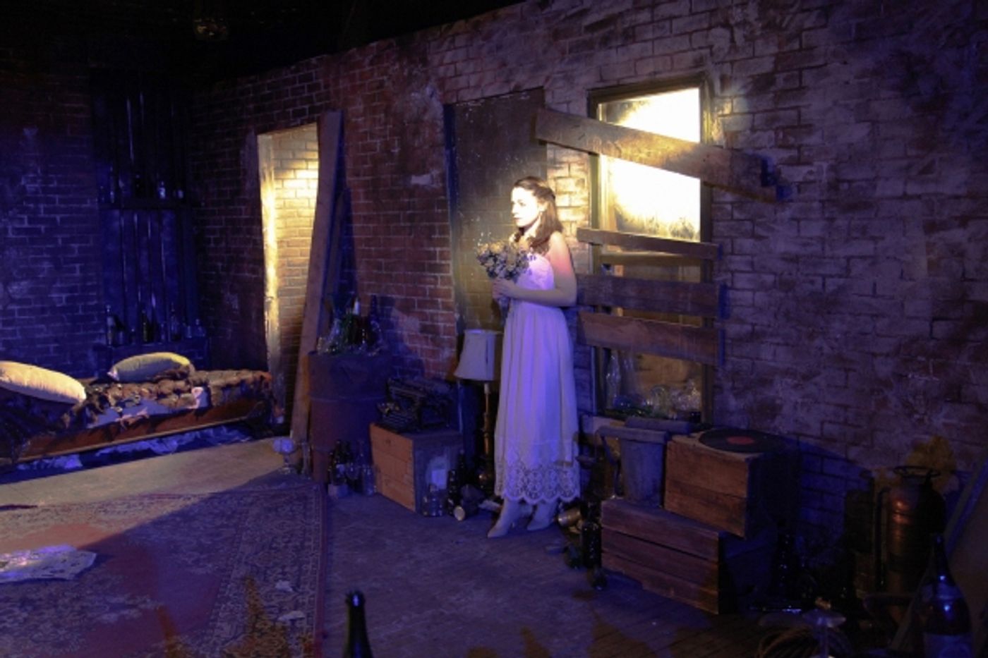 Photo Flash: Mary-Arrchie Theatre Extends THE GLASS MENAGERIE Through July 28  Image