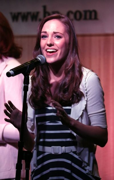 Laura Osnes Photo
