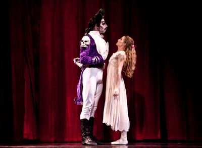 Ballet: PETER PAN. Choreographer: Trey McIntyre. Dancer(s): Sara Webb and James Gotes Photo