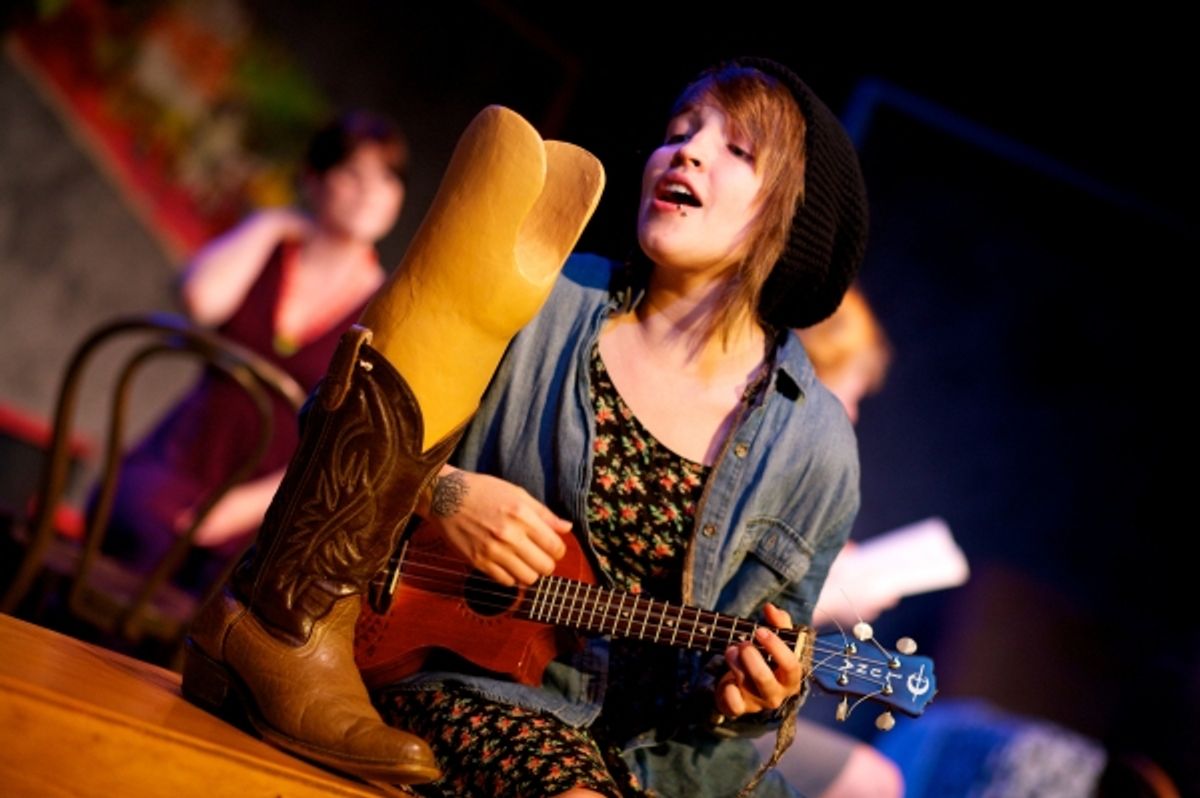 Britt Duff (foreground), Katie Nigsch-Fairfax (background) at 