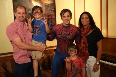 Jeff Sangster, Brandon Sangster, Reeve Carney, Dylan Sangster, Samantha Sangster Photo