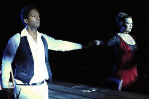 Nmon Ford, Suzan Hanson Photo