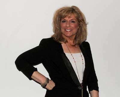 Caroline Aaron Photo