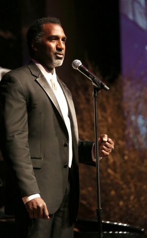 Norm Lewis @ BroadwayWorld Norm Lewis Photo