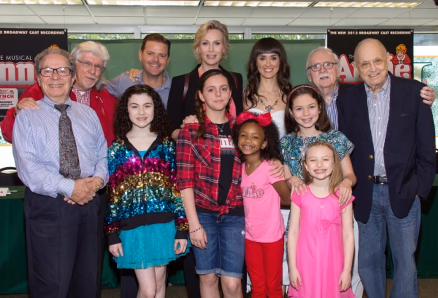 Photo Coverage: Jane Lynch, Lilla Crawford & ANNIE Cast Sign Albums at Barnes & Noble! Image
