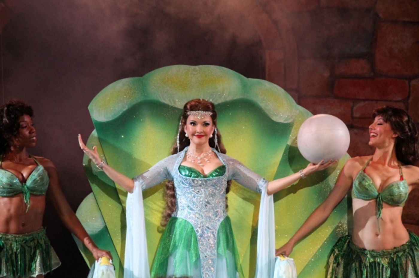 Photo Flash: Eric Idle Surprises the Muny's SPAMALOT Cast on Opening Night! Image
