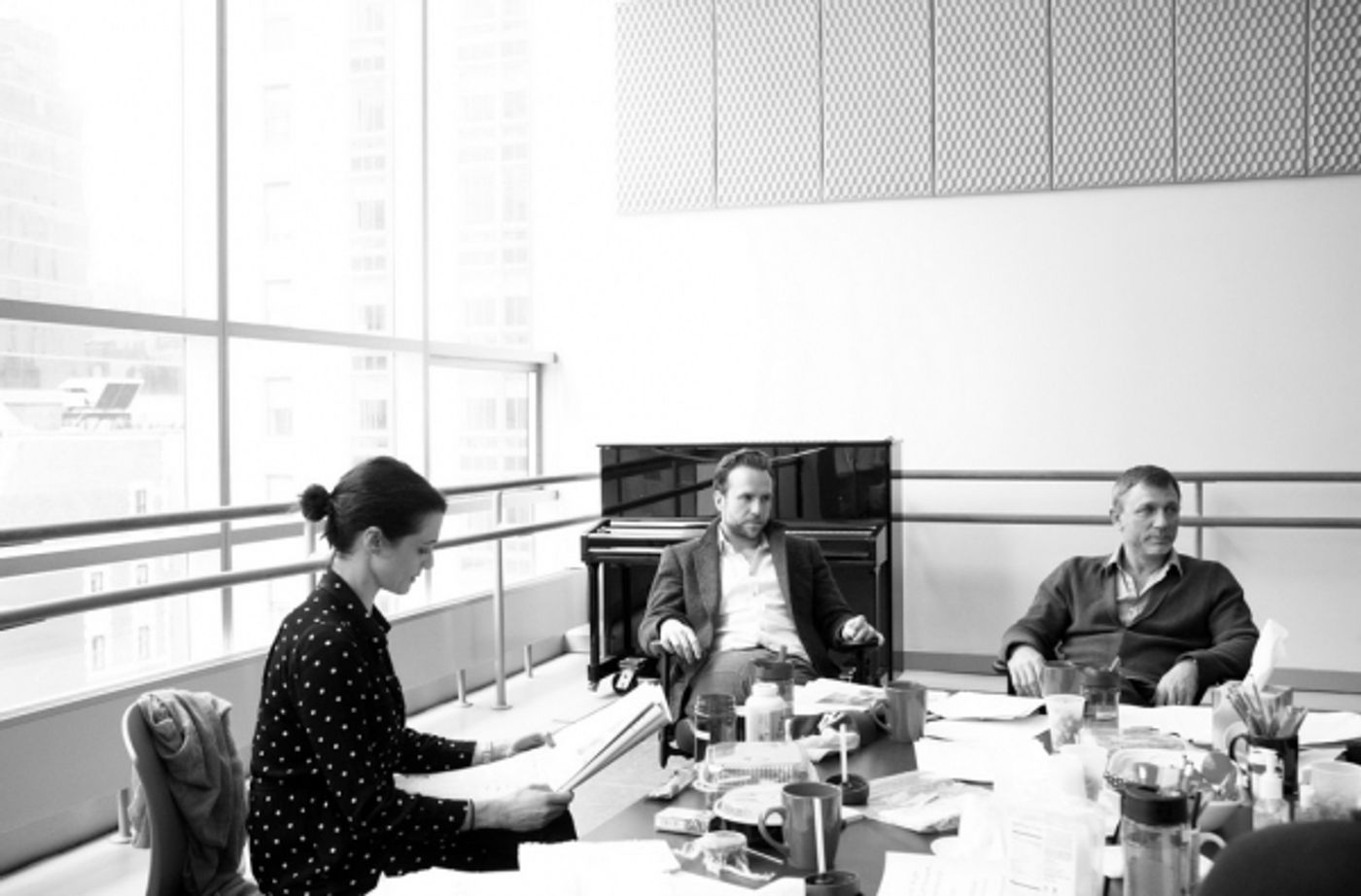 Photo Flash: In Rehearsal for BETRAYAL with Daniel Craig & Rachel Weisz; Tickets Go On Sale for AMEX Cardholders on 6/26 Image