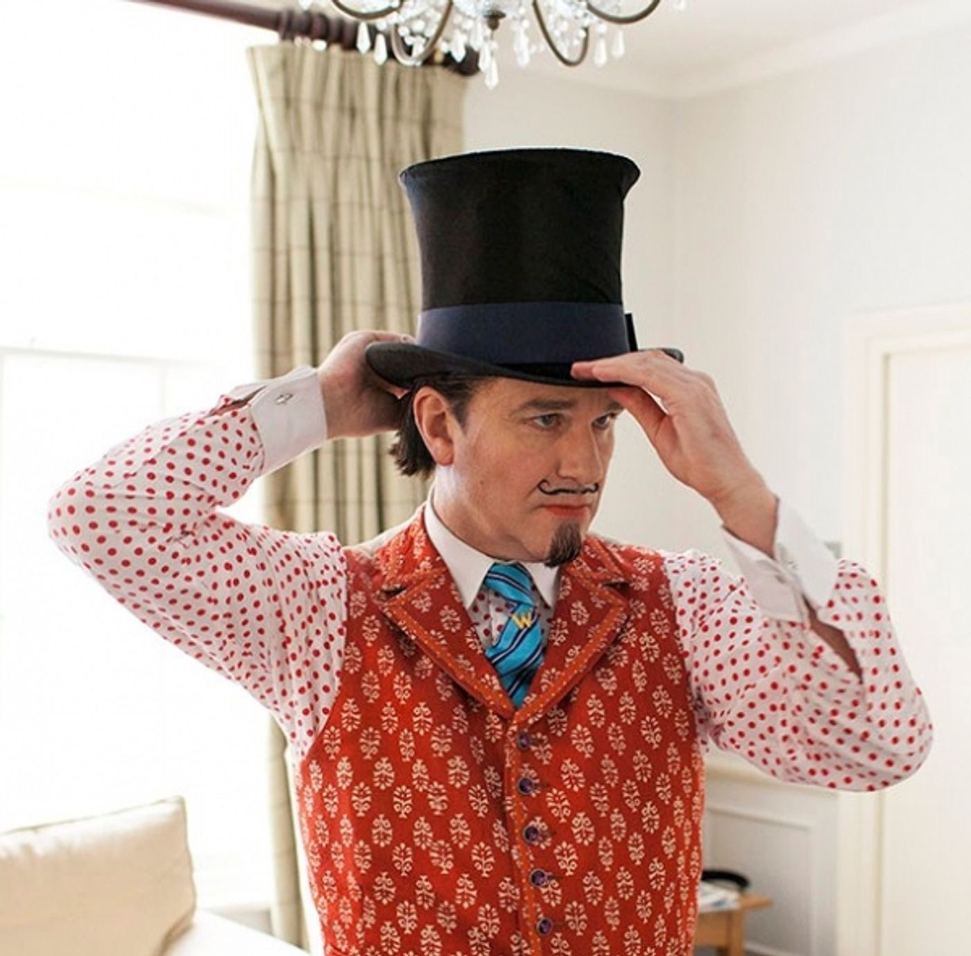 Photo Flash: Behind the Scenes of CHARLIE AND THE CHOCOLATE FACTORY Image