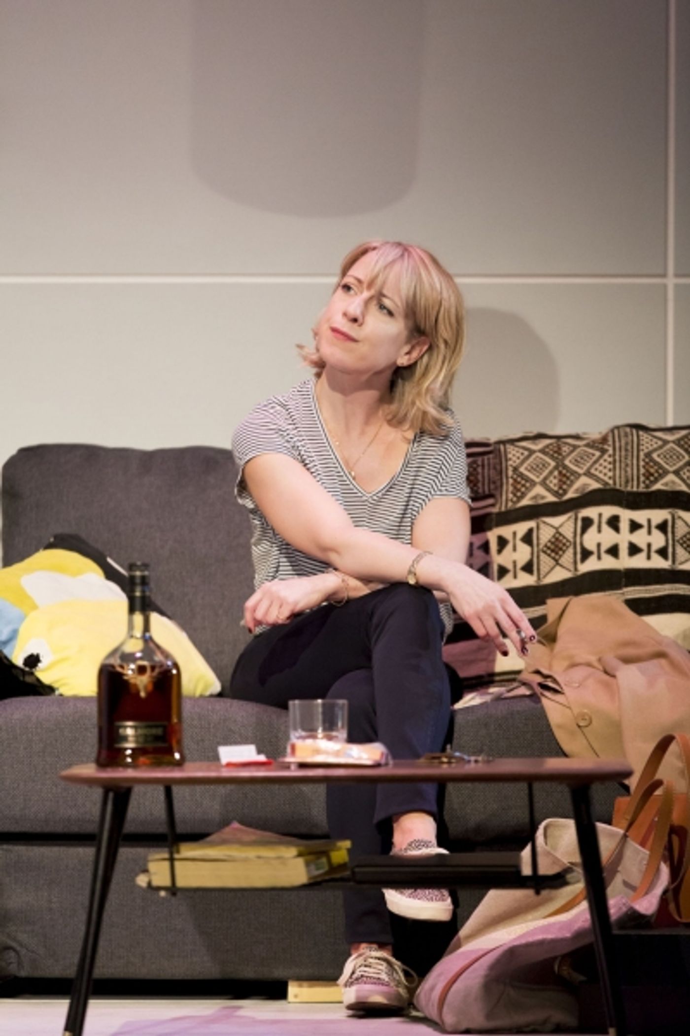 Photo Flash: First Look at Benedict Wong, Claudie Blakley and More in CHIMERICA  Image