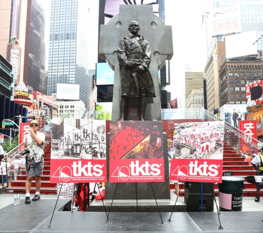 Photo Coverage: Broadway Celebrates 40 Years of TKTS! Image