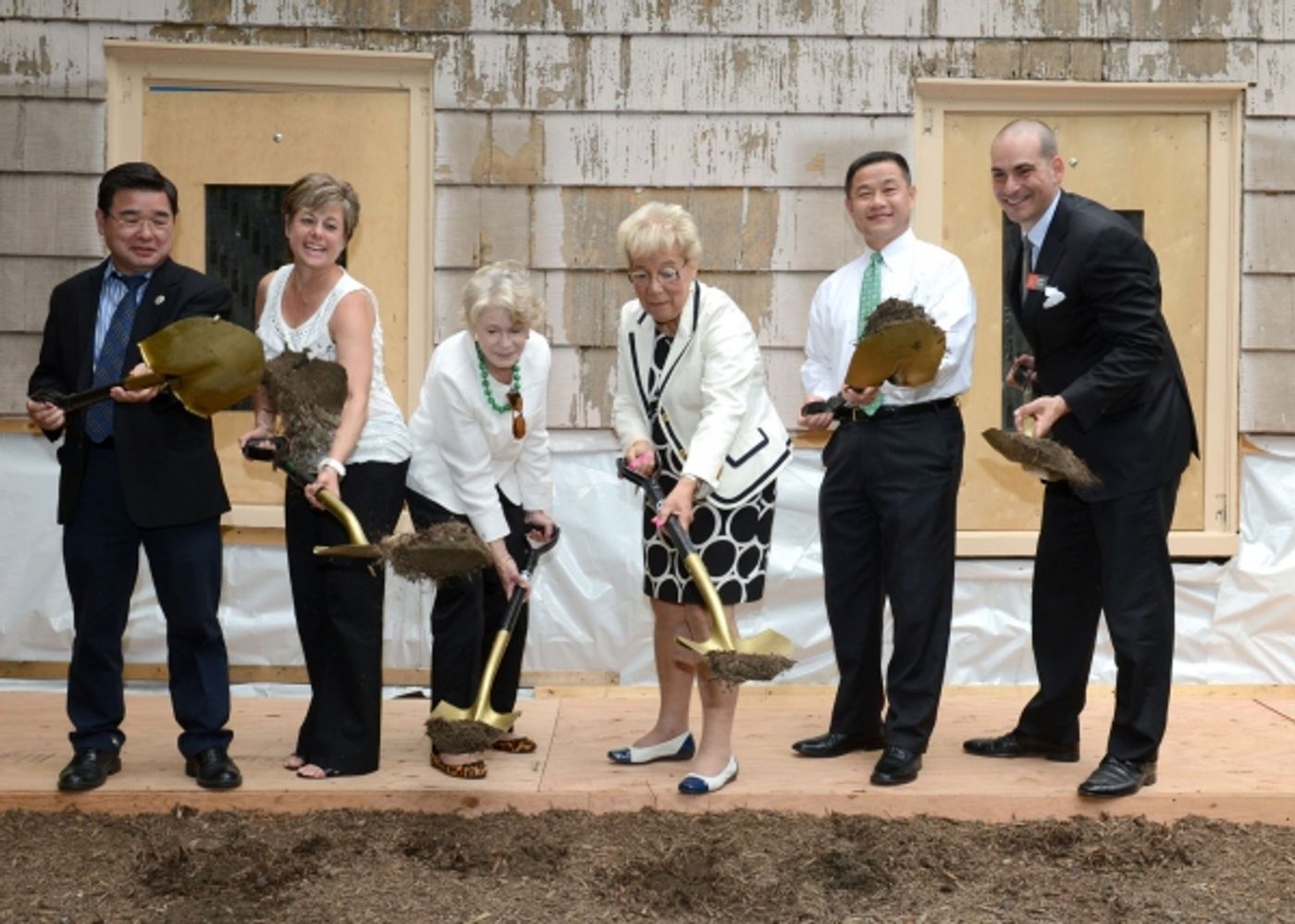 Photo Flash: NYC Parks and Historic House Trust Break Ground on Bowne House Restoration Image