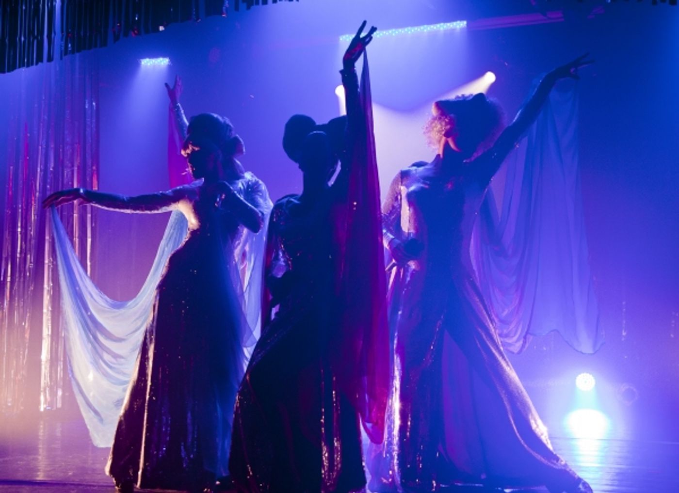 Photo Flash: First Look - London's Supreme Fabulettes in VIVA LA DRAG, Now Through 6/29  Image