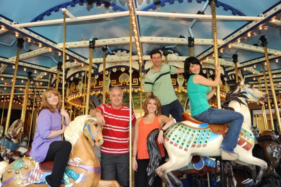 Photo Flash: Sneak Peek at Emily Skinner, Tom Hewitt, Janine DiVita and More in BCP's AND THE WORLD GOES 'ROUND Image