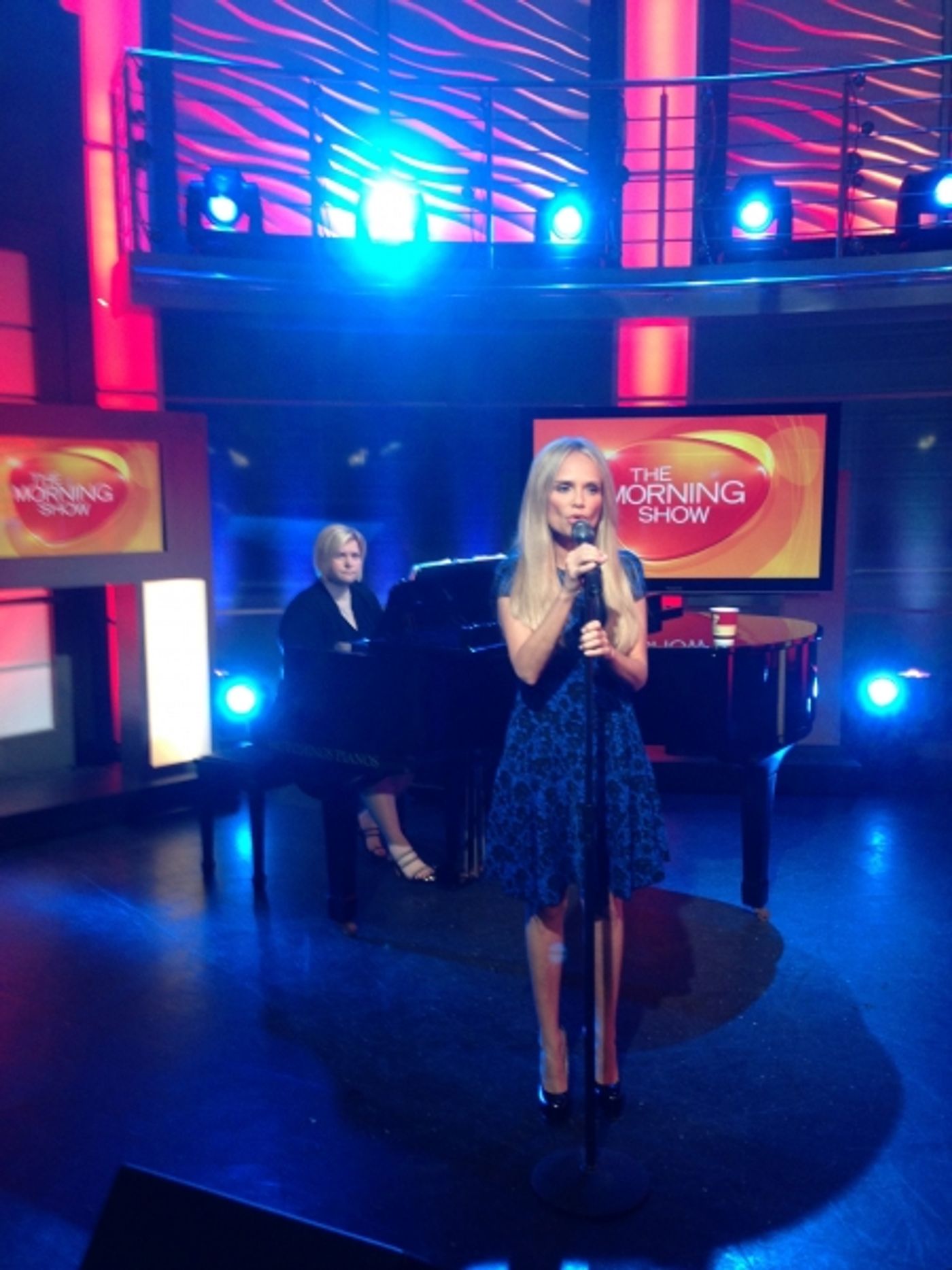 BWW Exclusive: Kristin Chenoweth's 2013 Sold-Out Australian Tour Scrapbook!  Image