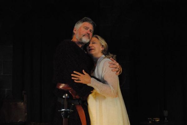  Treat Williams and Jayne Atkinson Photo