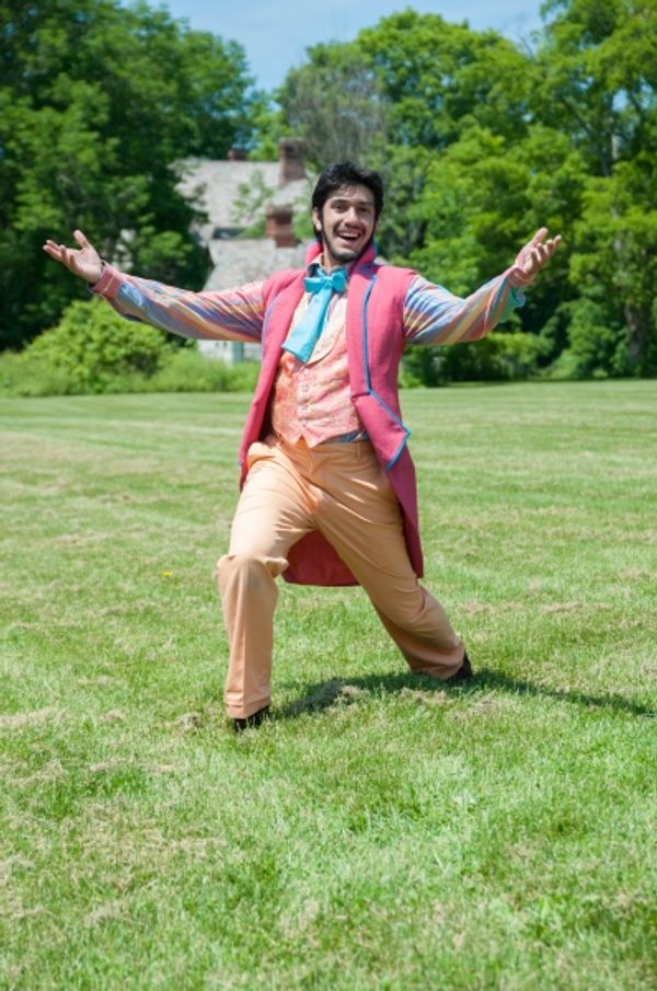 Joseph Ahmed as Leadner Photo