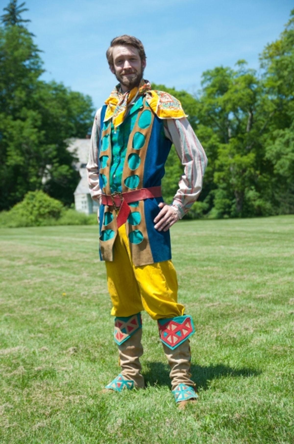 Marcus Kearns as Andres at 