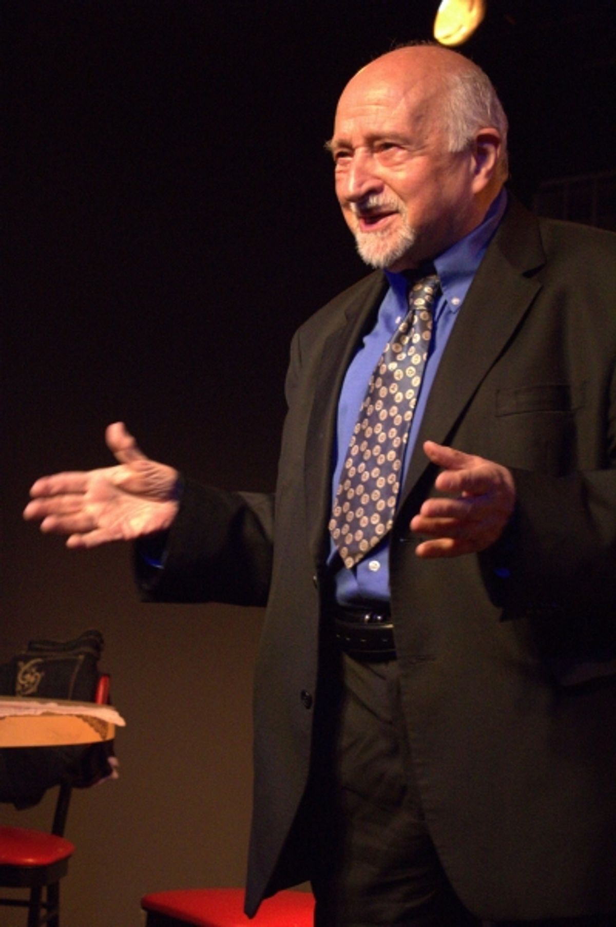 Mario Fratti addresses the audience. Photo by Alex Diana. at 