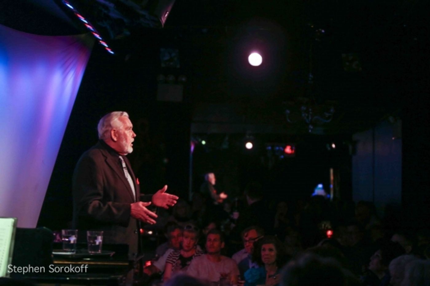 Photo Coverage: Jim Brochu Brings CHARACTER MAN to the Metropolitan Room Image