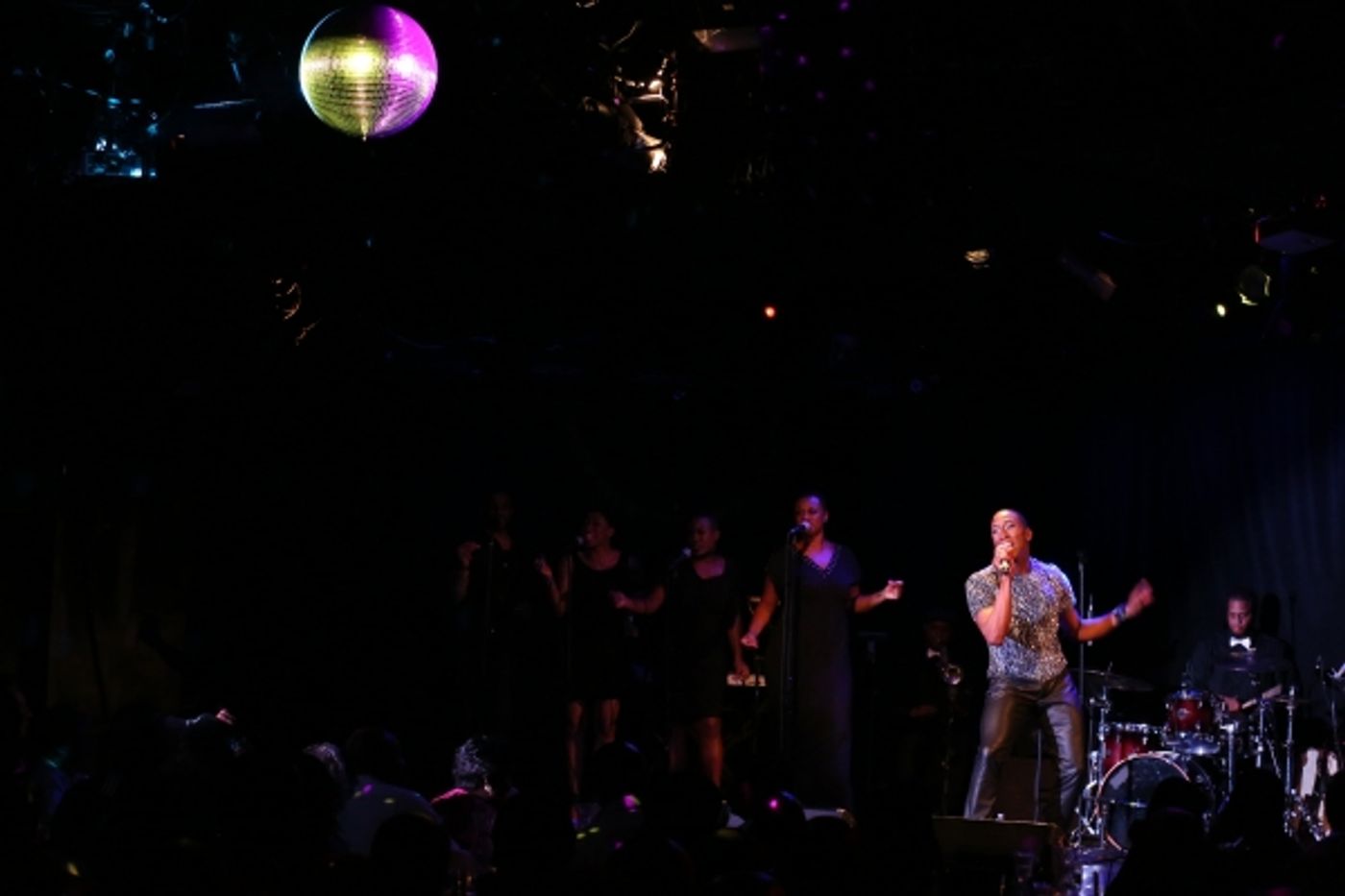 Photo Coverage: PIPPIN's Anthony Wayne in YOU MAKE ME FEEL MIGHTY REAL  Image