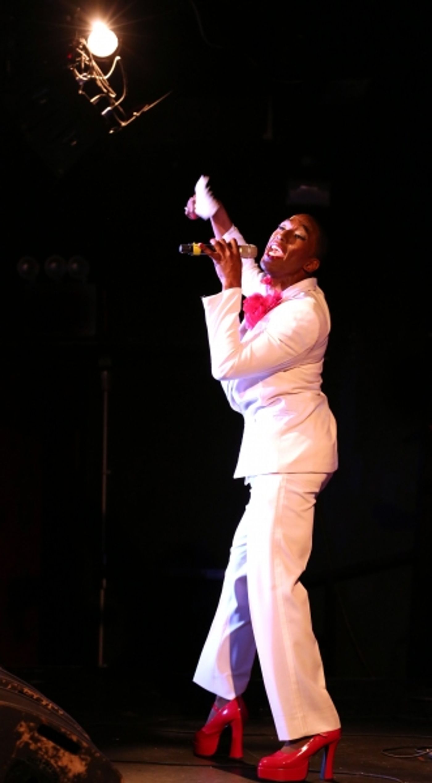 Photo Coverage: PIPPIN's Anthony Wayne in YOU MAKE ME FEEL MIGHTY REAL  Image