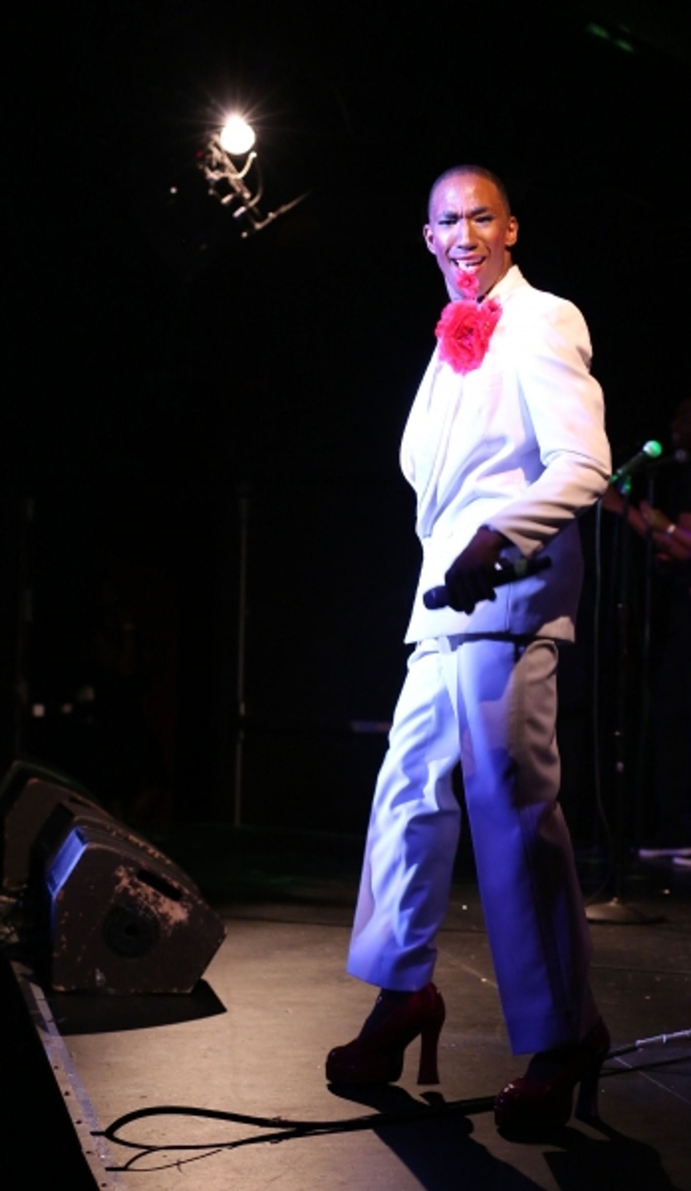 Photo Coverage: PIPPIN's Anthony Wayne in YOU MAKE ME FEEL MIGHTY REAL  Image