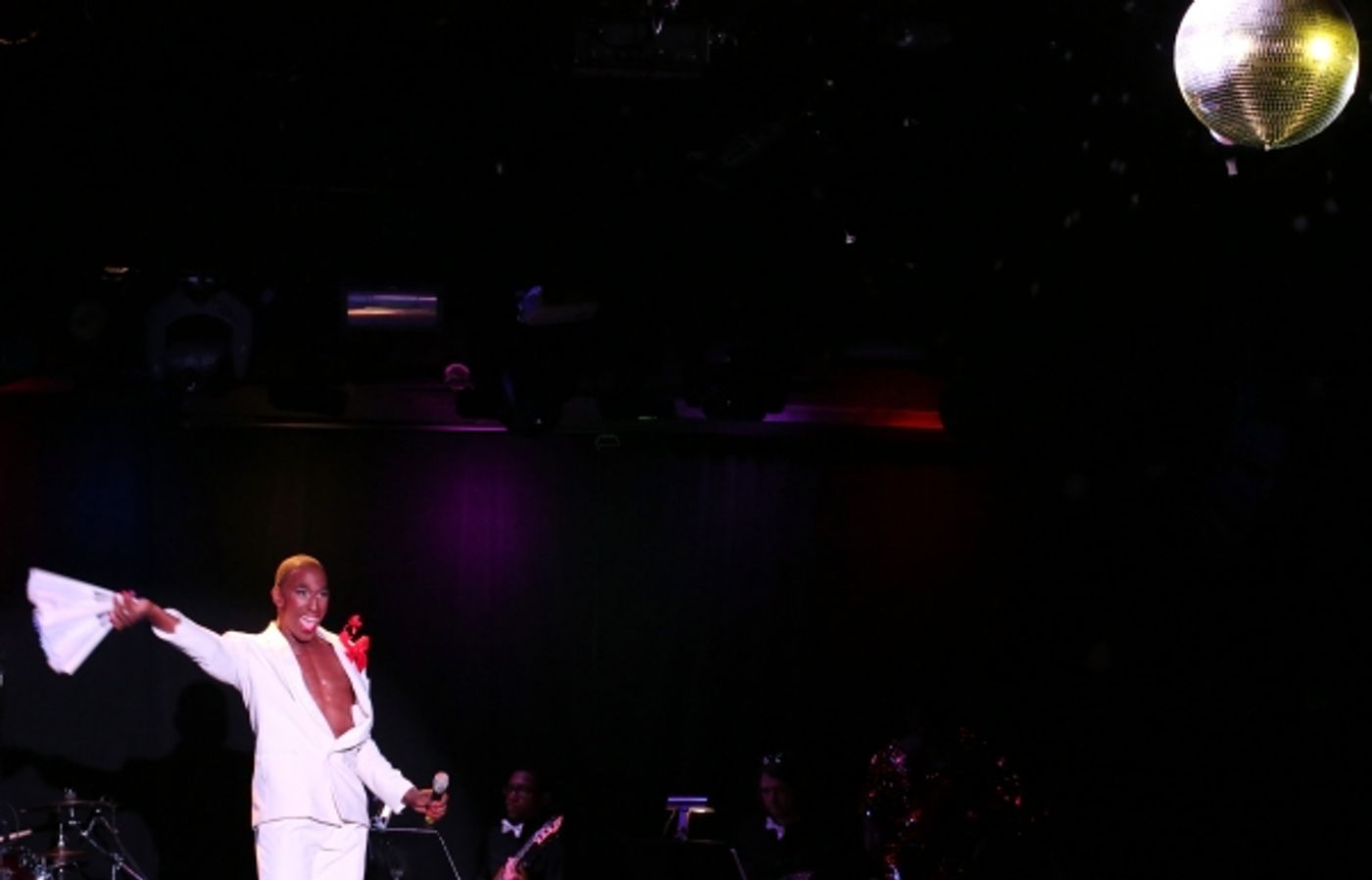 Photo Coverage: PIPPIN's Anthony Wayne in YOU MAKE ME FEEL MIGHTY REAL  Image