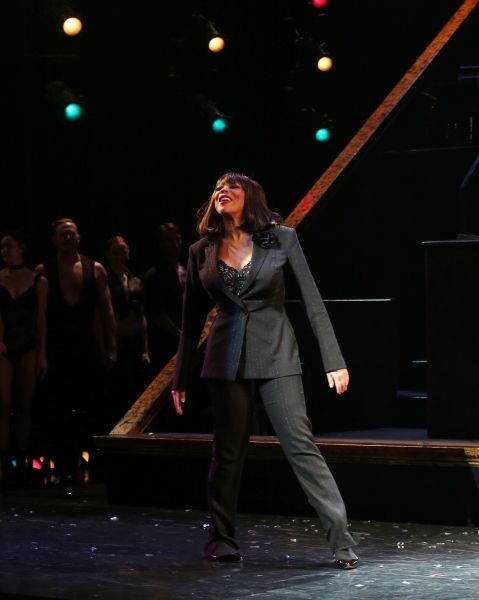 Photos: Wendy Williams Takes First Bow as 'Matron Mama Morton' in CHICAGO! — photo 4 of 33