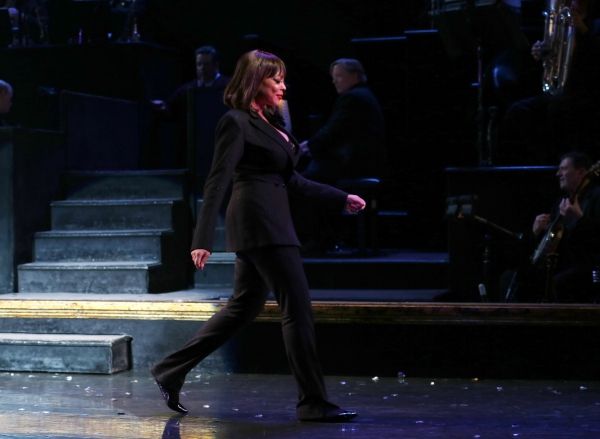 Photos: Wendy Williams Takes First Bow as 'Matron Mama Morton' in CHICAGO! — photo 5 of 33
