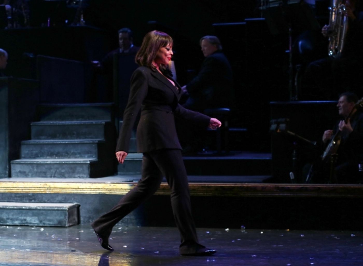 Photo Coverage: Wendy Williams Takes First Bow as 'Matron Mama Morton' in CHICAGO! Image