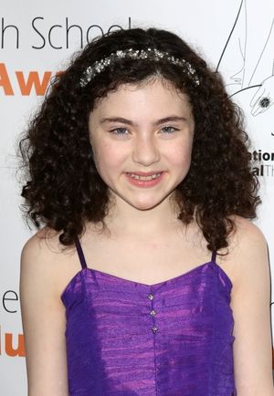 Lilla Crawford Photo