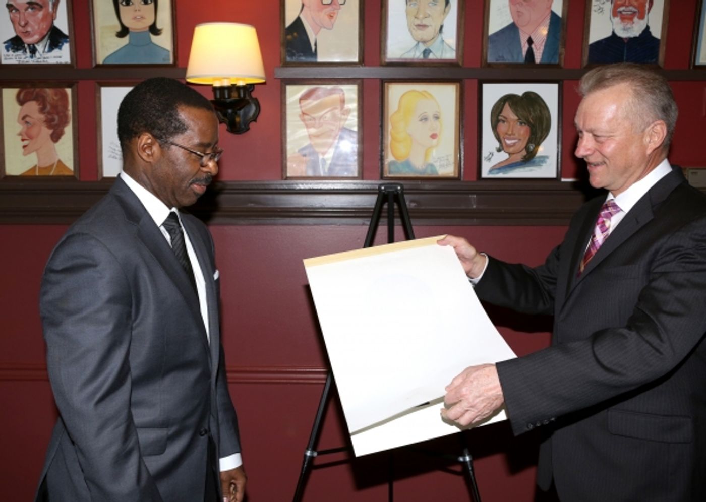 Photo Coverage: Sardi's Unveils Caricature of LUCKY GUY's Courtney B. Vance  Image