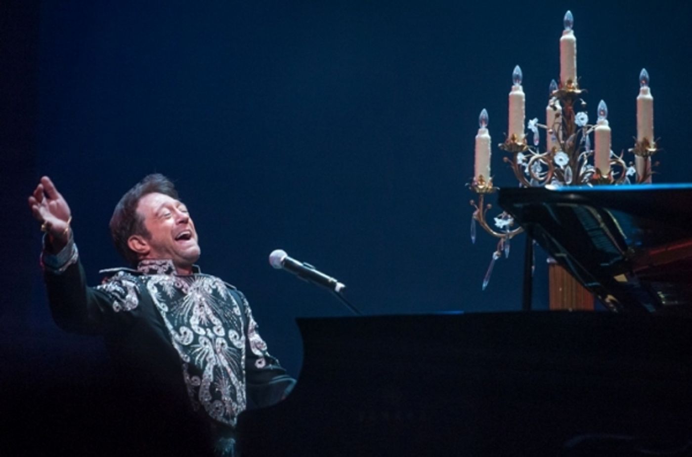 Photo Flash: Edie, Chris Saldana and More at Golden Rainbow's 2013 RIBBON OF LIFE Fundraiser Image