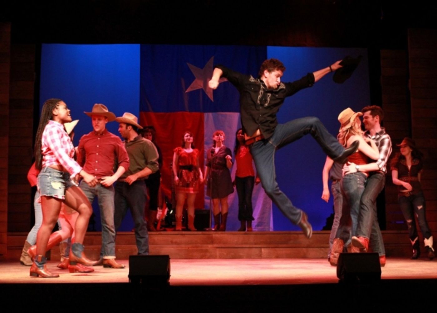 Photo Flash: First Look at Ivoryton Playhouse's FOOTLOOSE  Image