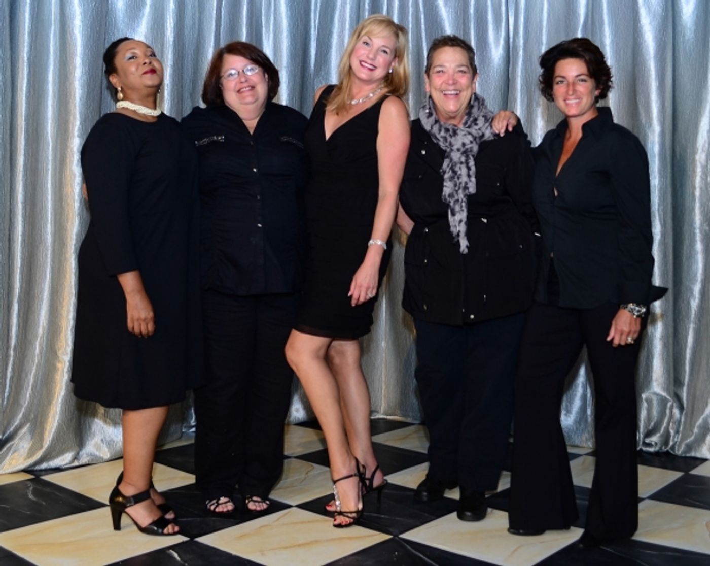 Photo Flash: Meet the Cast of LOVE, LOSS, AND WHAT I WORE at Phoenix Theatre  Image