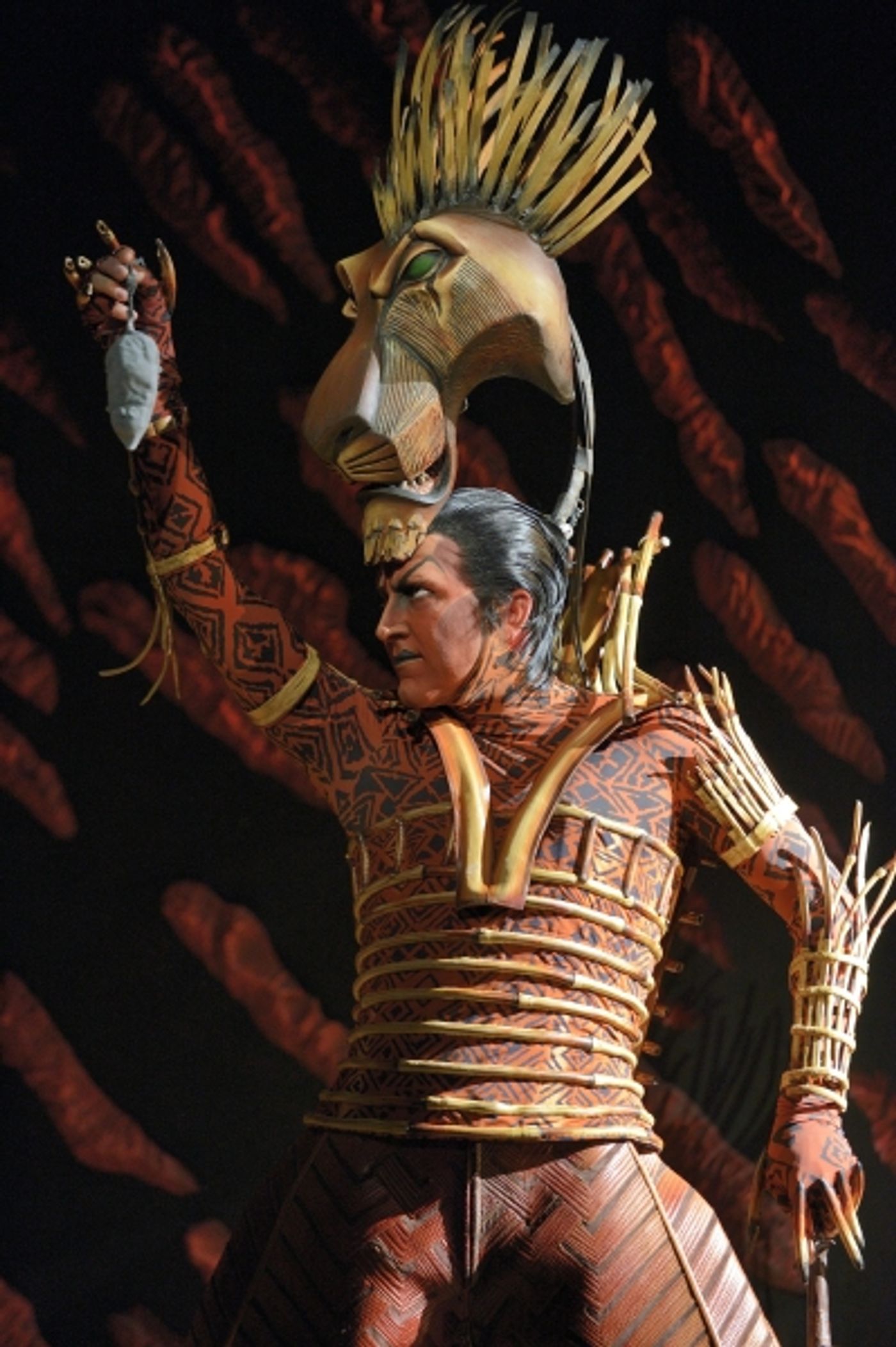 Photo Flash: Disney's THE LION KING Opens at Birmingham Hippodrome Image