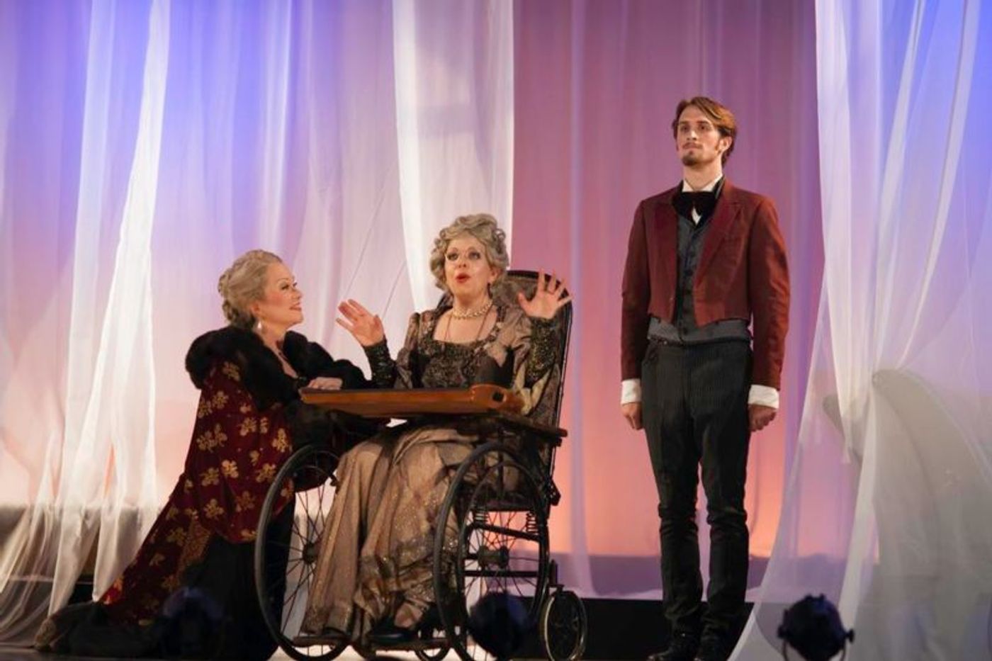 Photo Flash: First Look at Anna Singer, Daniel Teadt and More in Opera Theater of Pittsburgh's A LITTLE NIGHT MUSIC  Image