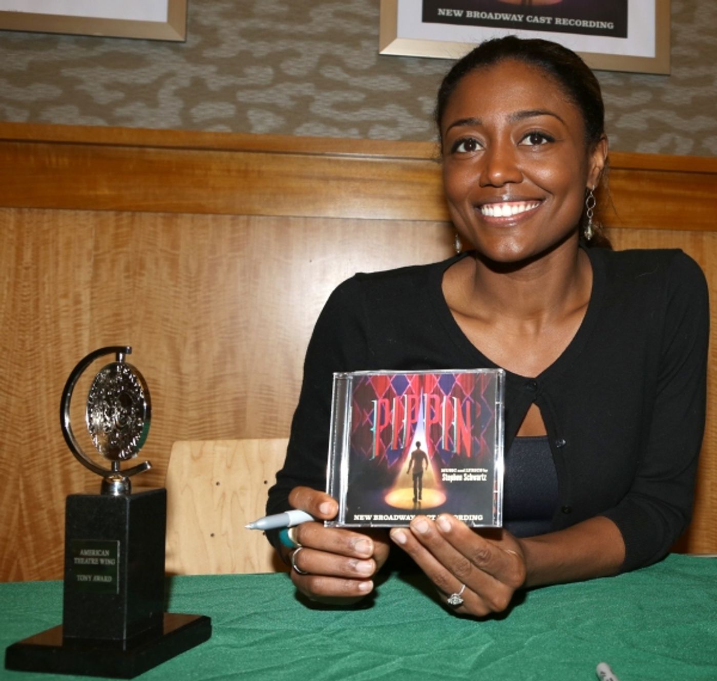 Photo Coverage: PIPPIN's Andrea Martin, Terrence Mann, Patina Miller & More Celebrate Album Release at Barnes & Noble! Image